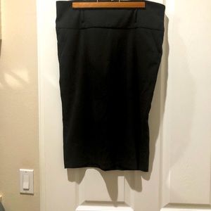 High waisted pencil skirt